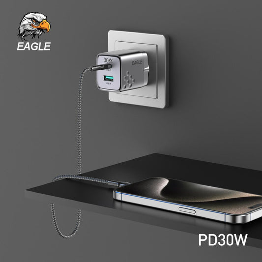 Eagle fast charging adapter 30W